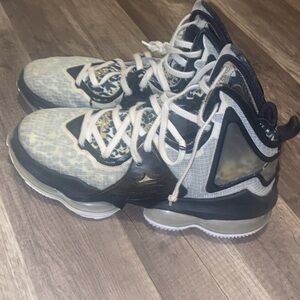 Others Follow Kids High-Top Sneakers - White and Black